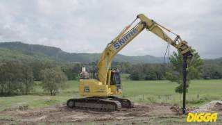 Large excavator drilling with a Digga PD25 Auger drive  Digga Australia [upl. by Oigres]