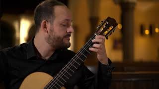 Bach Toccata and Fugue BWV 565  Tariq Harb guitar [upl. by Cuttie106]