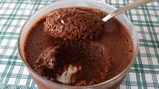 Mousse de chocolate caseira [upl. by Fredek]