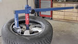 Manual Tire Changer Reifenmontiergerät Desmontadora de neumáticos manual मैनुअल टायर परिवर्तक [upl. by Evander]